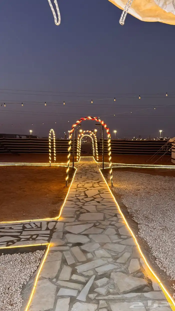 مخيم قسمين الايجار بالمزاحمية نواره 6