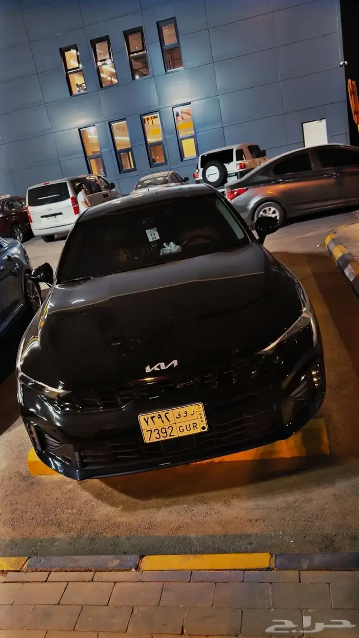 كيا k5 لتقبيل مقابل 20 3