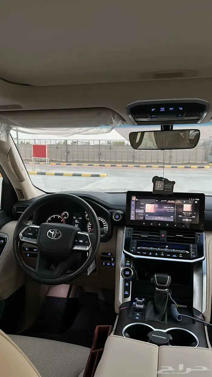 لاندكروزر GRX4 ديزل موديل 2024 3