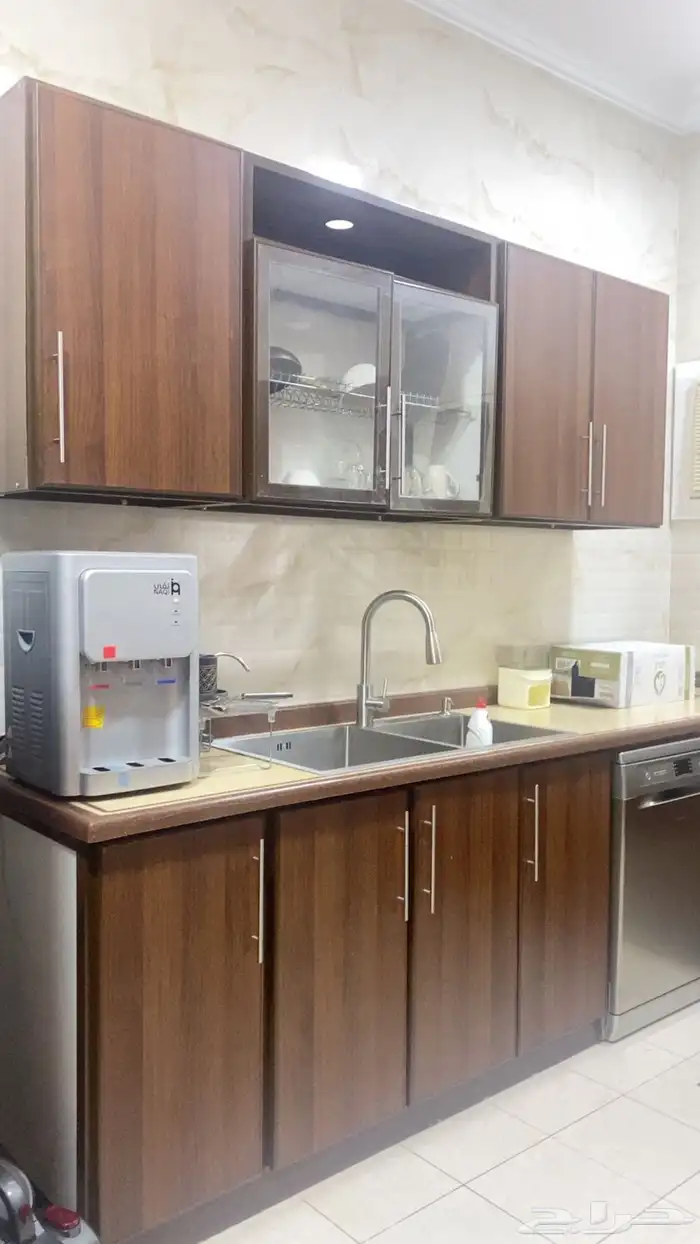 مطبخ للبيع ومكيف سبليت 30 وحدة 0