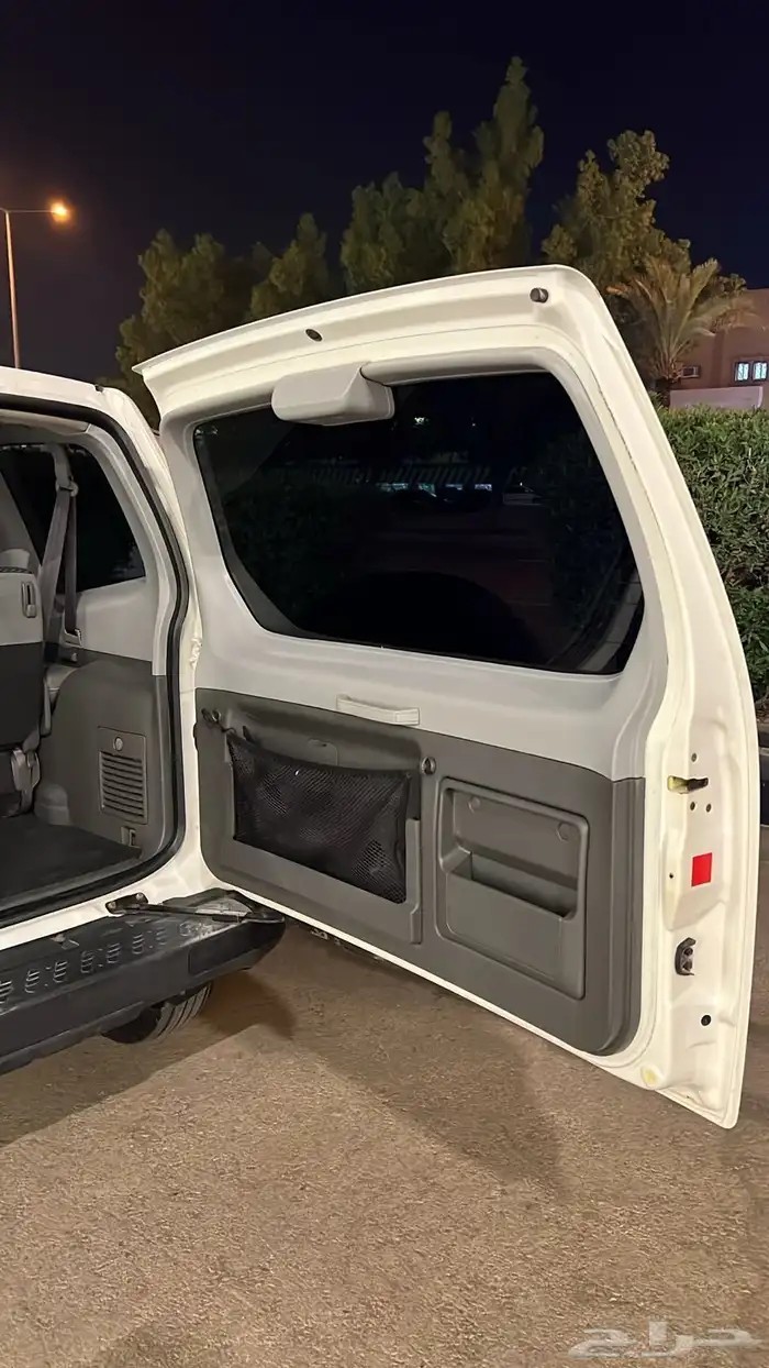 باجيرو ربع 2006 8