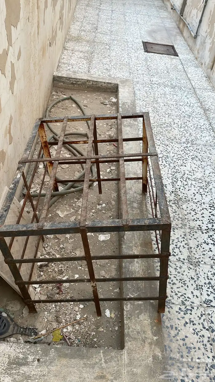 للبيع حديد 1