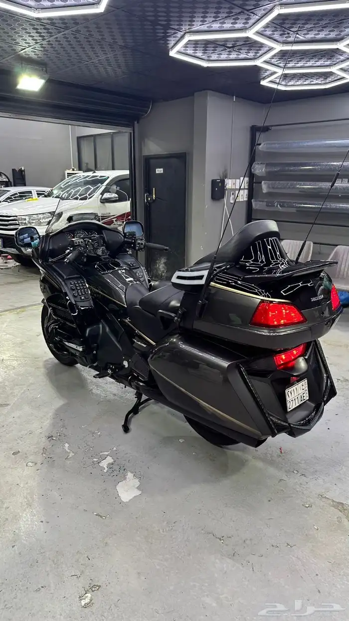 للبيع قولد ونق مديل 2016 2