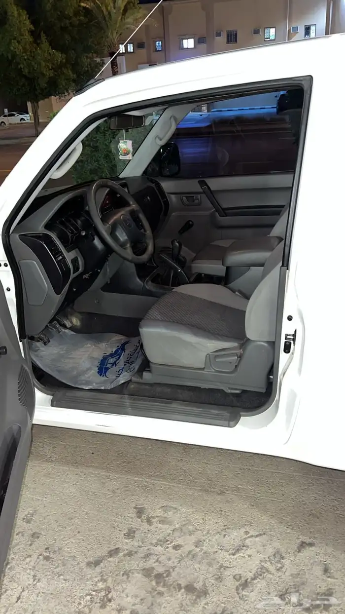 باجيرو ربع 2006 5