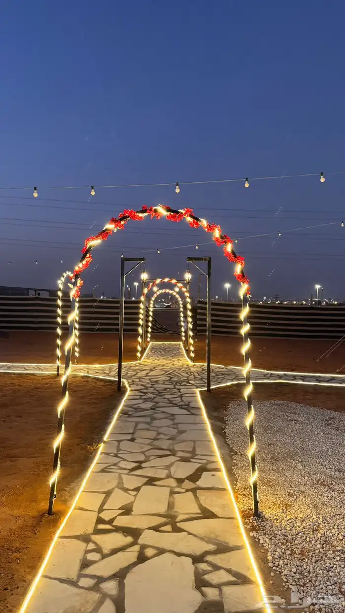 مخيم قسمين الايجار بالمزاحمية نواره 7