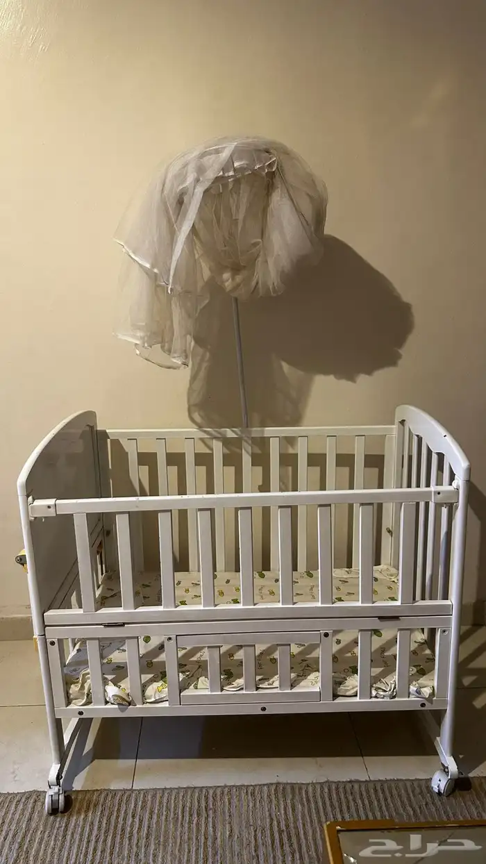سرير نوم اطفال وعربيه اطفال 1