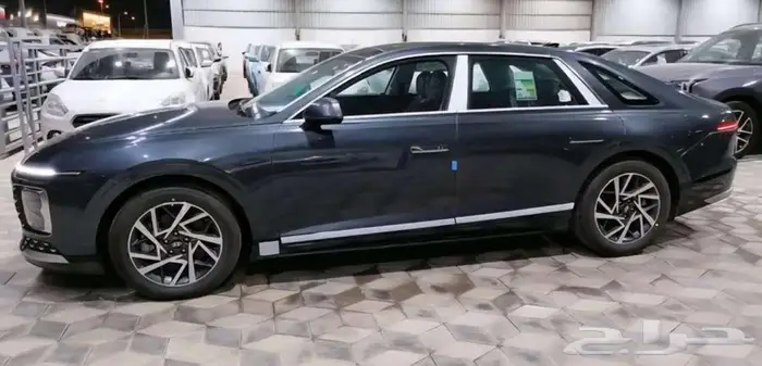 هيونداى ازيرا بريميوم 2025-وارد الوكيل المجدوعى 4