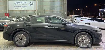 تويوتا كراون 2.5 بريميوم هايبرد 2026 index