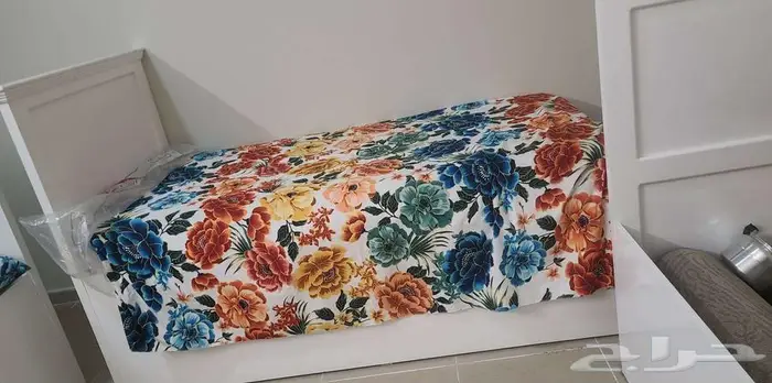 سرير ومرتبه للبيع 1