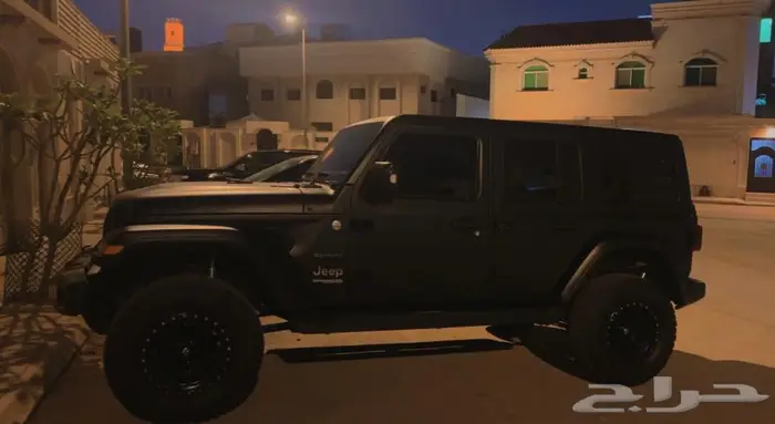 جيب رانجلر صحارى 2021 نظيف جدا صيانات وكاله ممشى قليل 2
