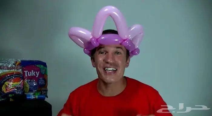 فعاليات اطفال مهرج تشكيل بالون للاطفال رسم على الوجه وغيره 3