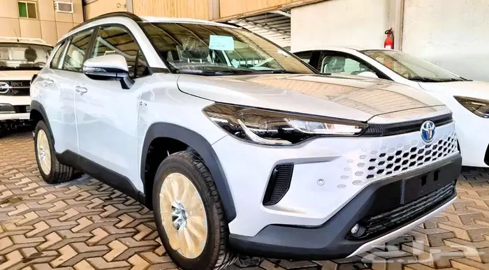 كورولا كروس نص فل هايبرد 2025 كاش - اقساط 0