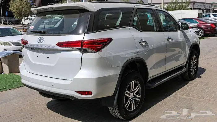 تويوتا فورشنر بنزبن 2.7 دبل وبدون دبل 2025 كاش واقساط 18