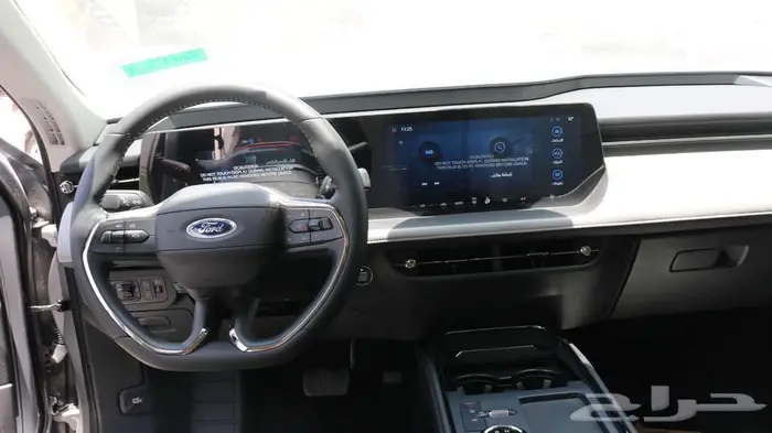 فورد تورس امبيانتي ستاندر بنزين 2026 1