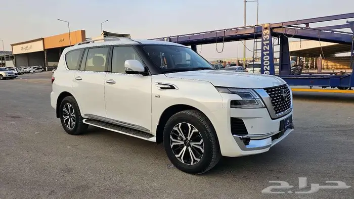 باترول تيتانيوم 8 سلندر 2023 2