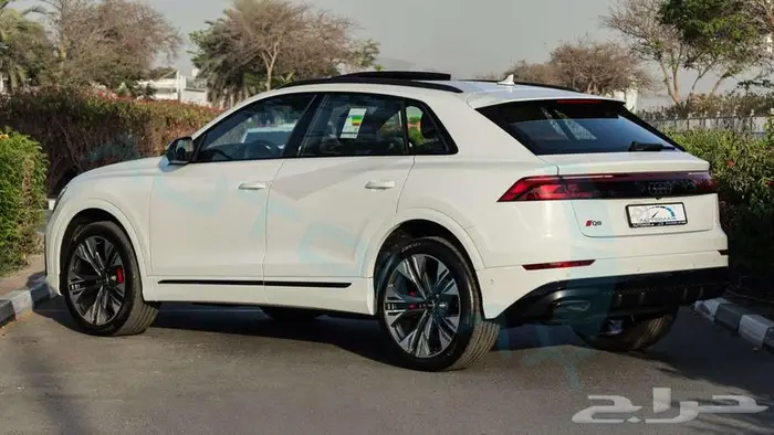 اودي كيو 8 اس لاين بروغرس 2025 خليجي اصفار مع ضمان الوكيل 5