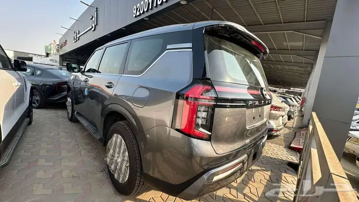 نيسان باترول تنفس طبيعي بلاتينيوم 2025 12