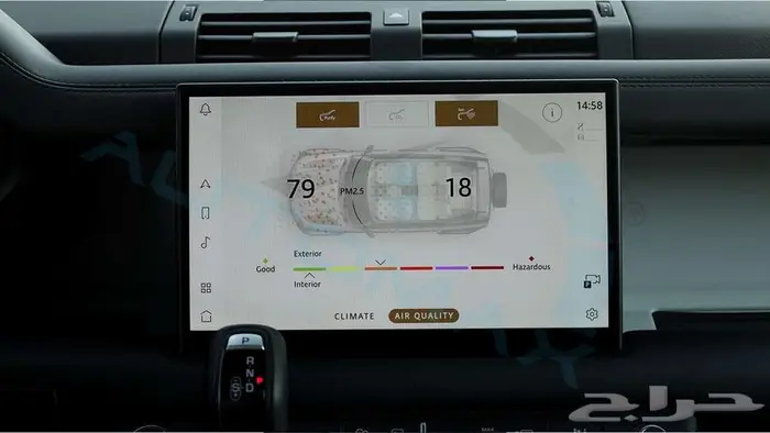 2025 Land Rover Defender 110 X-Dynamic SE P400e 10