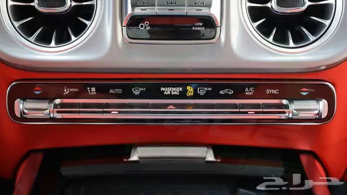 2025 مرسيدس جي كلاس AMG V8 4.0L G 63 اصفار مع ضمان 17