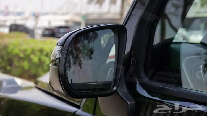 2025 مرسيدس جي كلاس AMG V8 4.0L G 63 اصفار مع ضمان 23