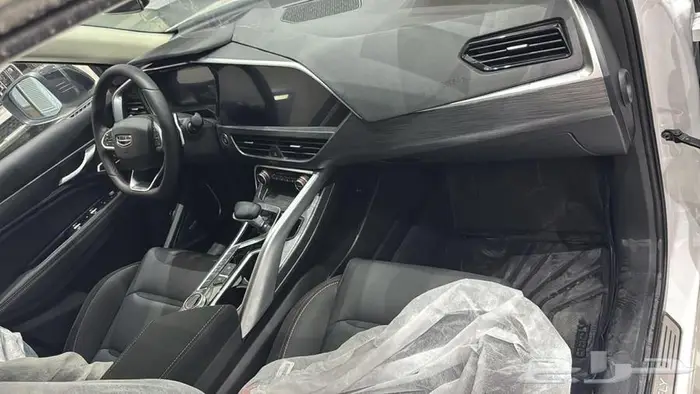 توجيلا GF  2025 تجمع بين الأداء الرياضي والرفاهية العصرية 7