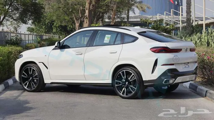 بي ام دبليو x6 XDrive 2025 خليجي اصفار مع ضمان الوكيل 5