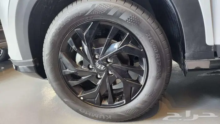 كريتا ستاندر وكالة بسعر مناسب 10