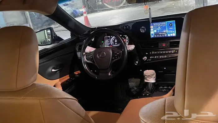 Lexus 2022 هايبرد ES 300 1
