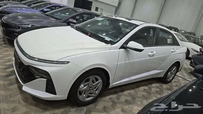 هيوانداي اكسنت 2026 لدى معرض احدث للسيارات 1