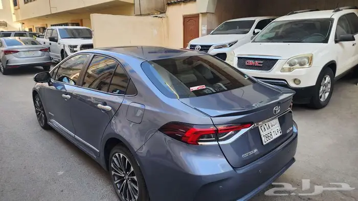 تويوتا كورولا 2.0XLI 2024 فول أبشن لتنازل أو كاش 3