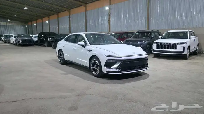 هونداي سوناتا كمفورت موديل 2025 بقسط يبدء 1342 ريال 3