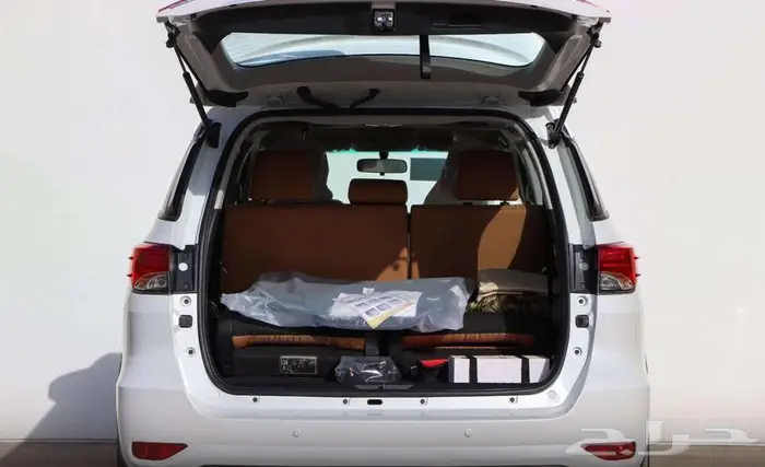 تويوتا فورشنر 4سلندر دبل موديل 2025 11