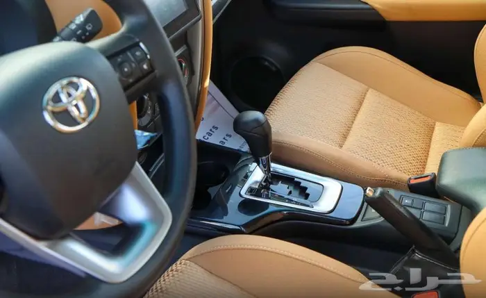 تويوتا فورشنر 4سلندر دبل موديل 2025 21