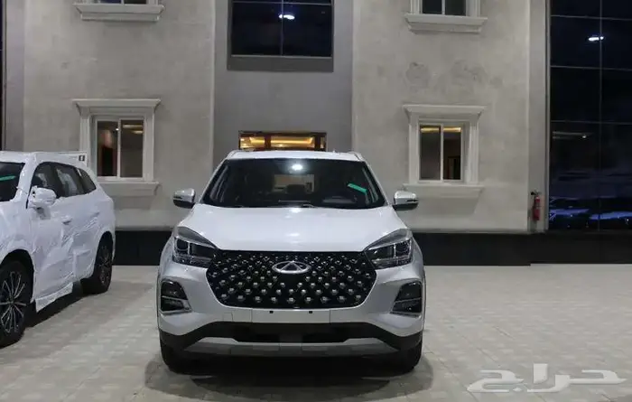 شيري تيجو 4 برو لاكجري 2024 اصفار فل كامل 0