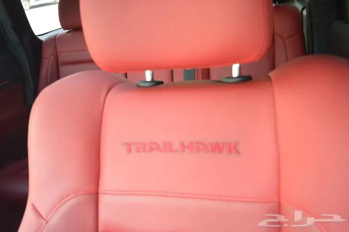 جيب جراند شيروكي تريل هوك موديل 2018 فل الفل 21