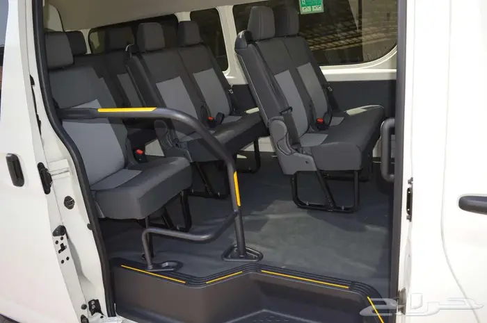 تويوتا باص هايس 13 راكب موديل 2026 ديزل قير عادي عبداللطيف 15