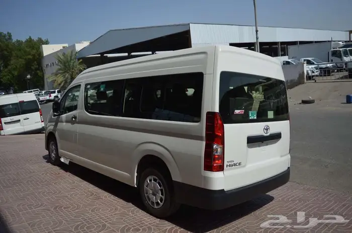 تويوتا باص هايس 13 راكب موديل 2026 ديزل قير عادي عبداللطيف 5