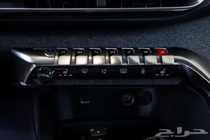 بيجو 3008 فل كامل موديل 2019 15