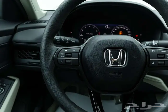 هوندا اكورد LX ستاندر 2025 تصميم يلفت الانظار 7