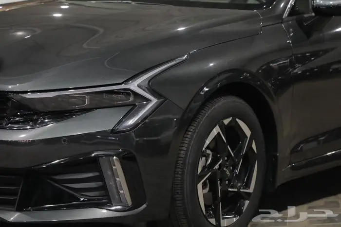 كيا K5 نص فل جلد بانوراما ماكينة 2.5 موديل 2024 5