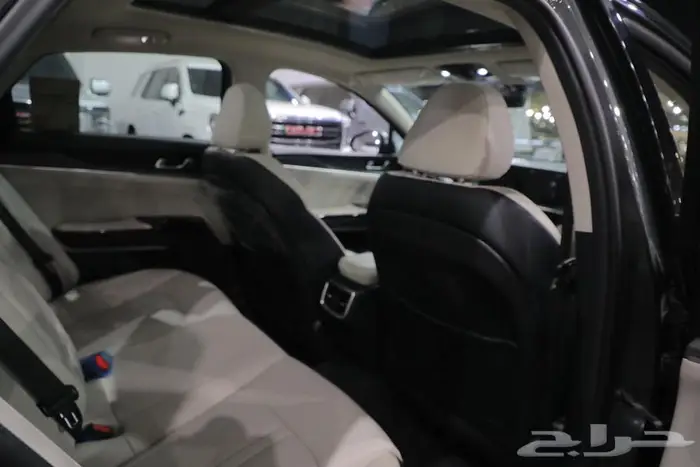 كيا K5 نص فل جلد بانوراما ماكينة 2.5 موديل 2024 18