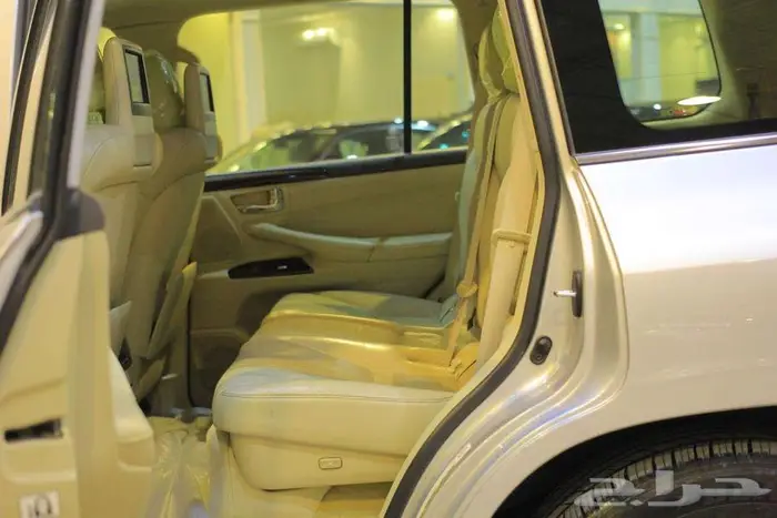 جيب ليكزس موديل 2015 10