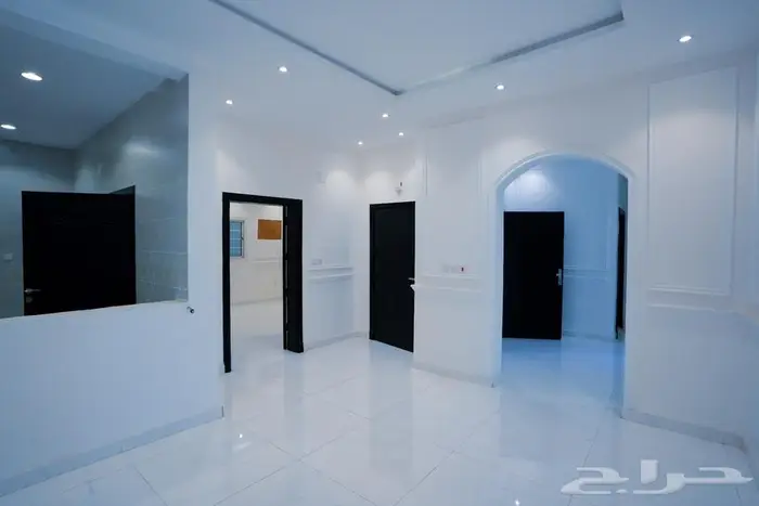 شقه فاخره واسعه 8