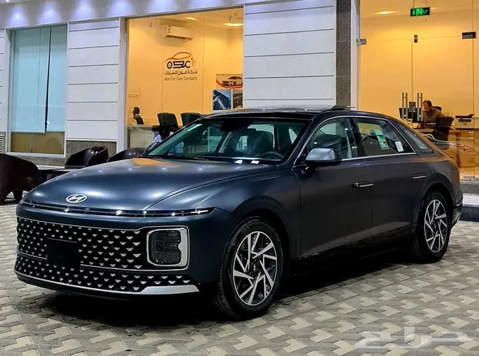 هيونداي ازيرا كلاسيك 2025 3