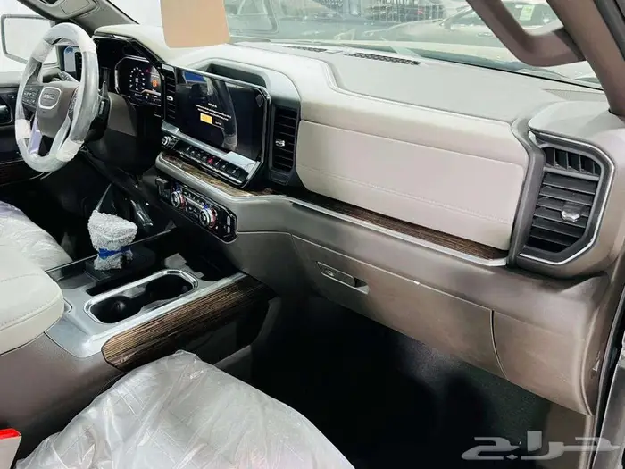 جي ام سي سييرا الفيشن غمارة 2025 6