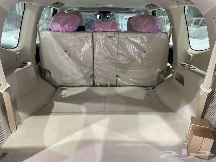 جي اكس ار L4 بريمي بنزين 2025 اللون اسود ابواب شفط 6