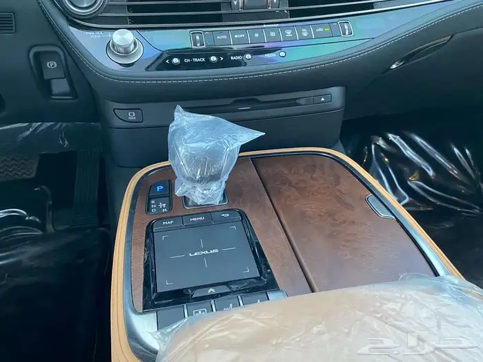 لكزس LS350 CC 2022 7