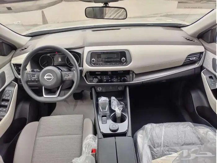 نيسان اكس تريل 2024 ستاندر 5 مقاعد دفع رباعي السعر 95 الف 5