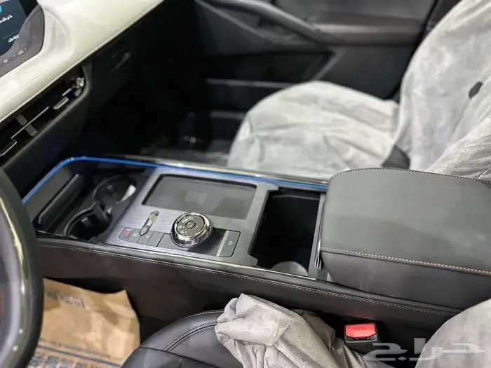 فورد تورس تيتانيوم ابيض2026 7