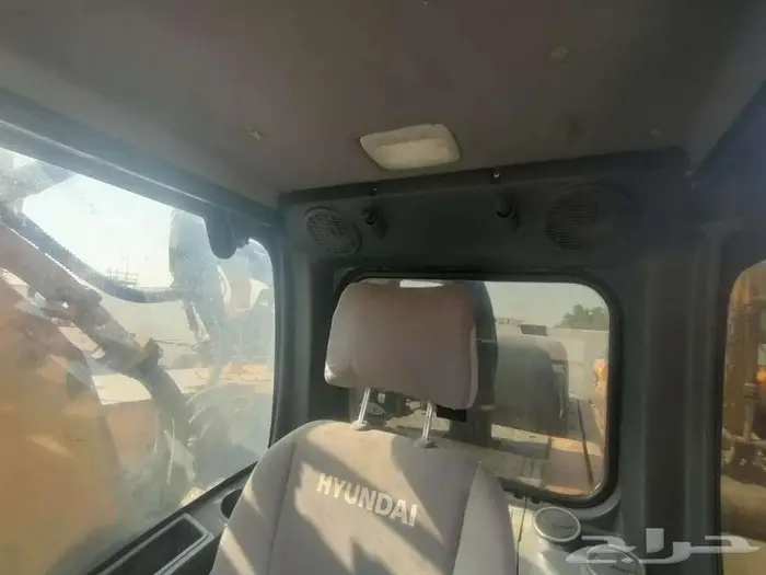 بوكلين حفار Hyundaiموديل Roblex480LC-9Sللبيع 20